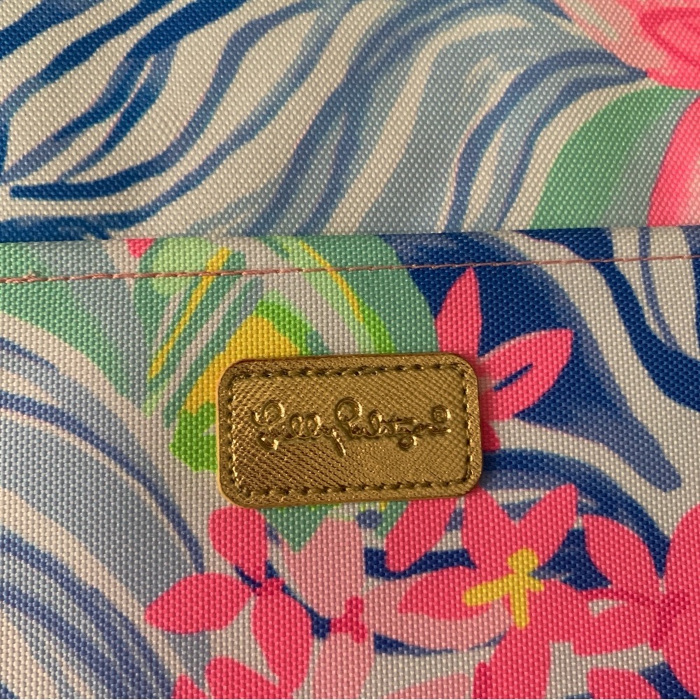 Lilly Pulitzer wine picnic bag Multicolor Floral Canvas Bag with wine glasses - Picture 3 of 10